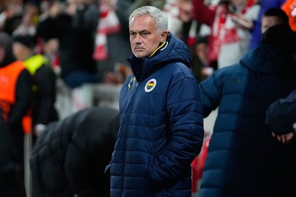 Jose Mourinho Kenang Sosok Diogo Jota: Pria yang Baik, Seorang Pejuang